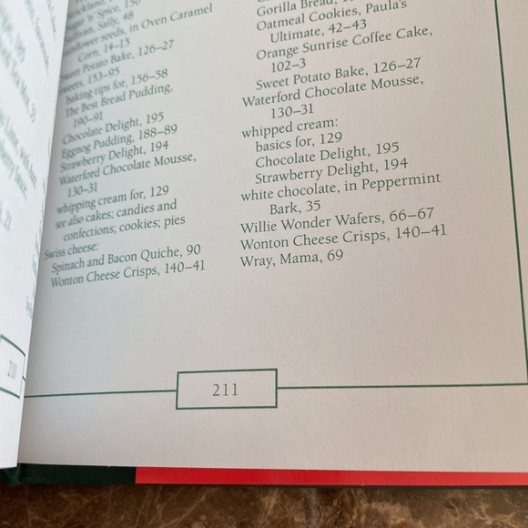 “Christmas with Paula Deen” a collection from her favorite holiday🎄RARE / Mint - Picture 7 of 7